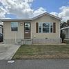 Mobile Home for Sale: 2 Bed 1 Bath 2003 Mobile Home