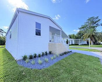 Thumbnail of mobile home