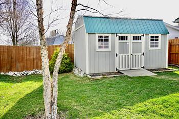 Thumbnail of mobile home