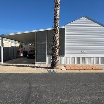 Thumbnail of mobile home