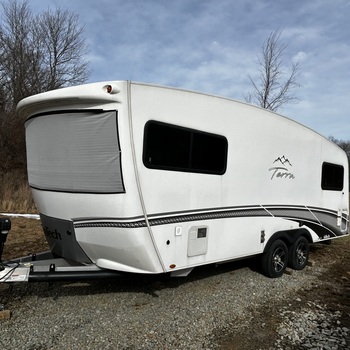 Thumbnail of RV