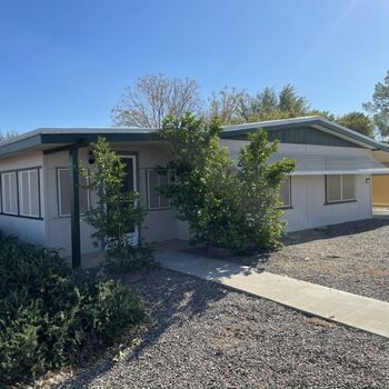 Thumbnail of mobile home