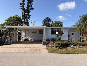 Thumbnail of mobile home