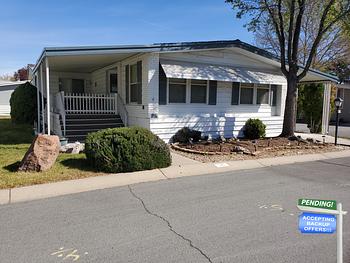 Thumbnail of mobile home