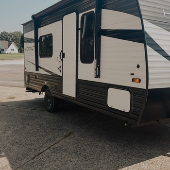 Thumbnail of RV