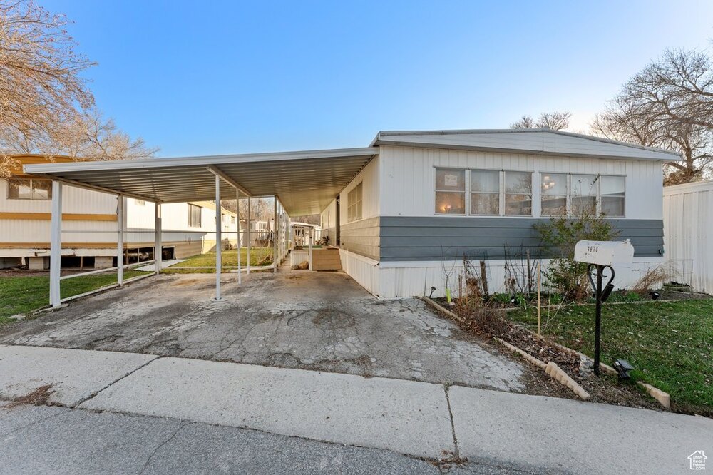 Photo of Mobile Home
