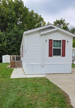Thumbnail of mobile home