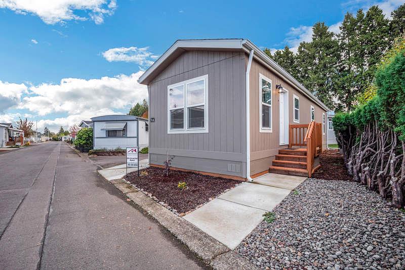 Photo of Mobile Home