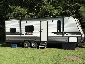 Thumbnail of RV