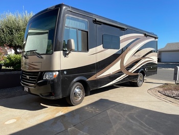 Thumbnail of RV