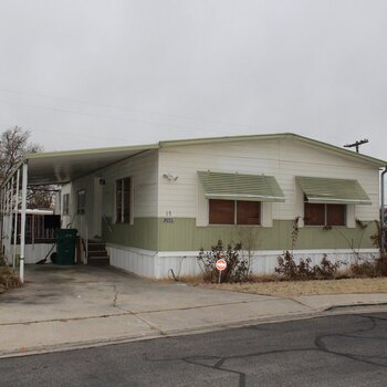 Thumbnail of mobile home