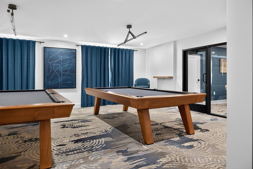 035 2305 W Ruthrauff Rd Others 0035