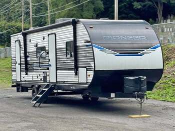 Thumbnail of RV