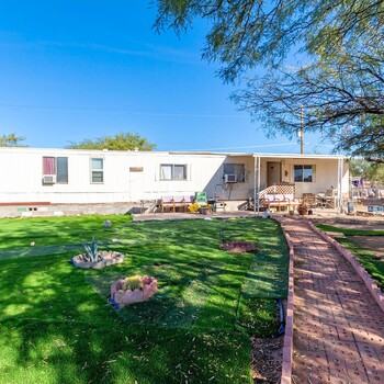 Thumbnail of mobile home