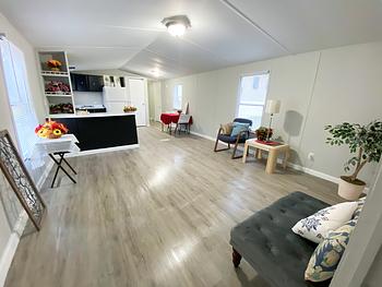 Photo of For Sale: 2-bedroom, 1-bathroom | Marshall 76