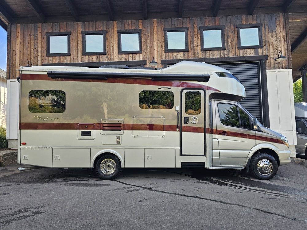 Photo of Rv