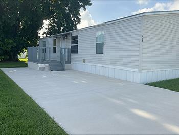 Thumbnail of mobile home