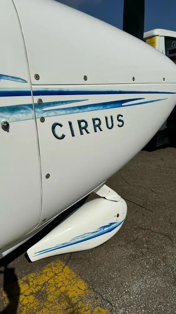 7291/cirrus-sr22-g2-2005-flightmarket-id-7291-16211.webp