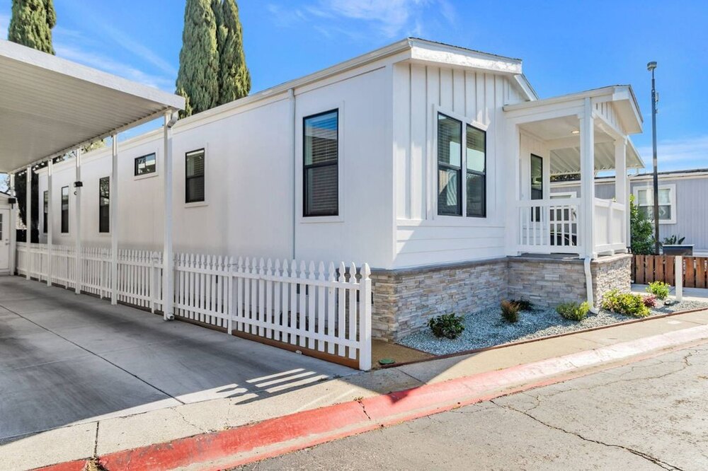 Photo of Mobile Home