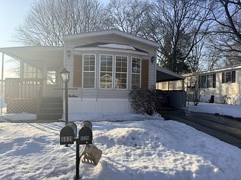 Thumbnail of mobile home