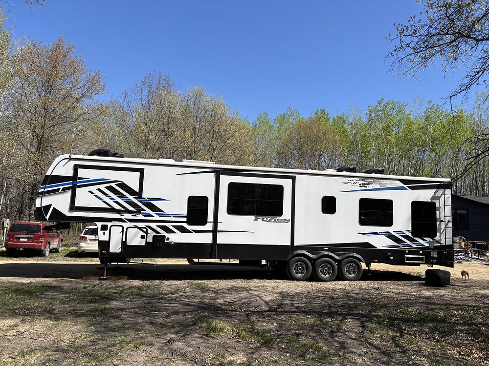 Photo of Rv