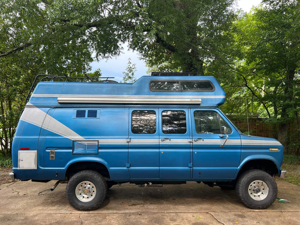 Photo of Rv