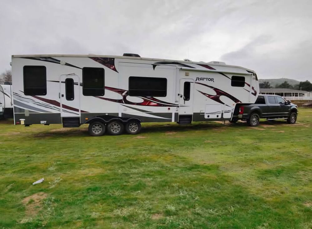 Photo of Rv