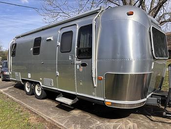 Thumbnail of RV