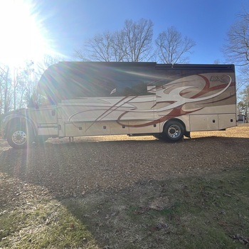 Thumbnail of RV