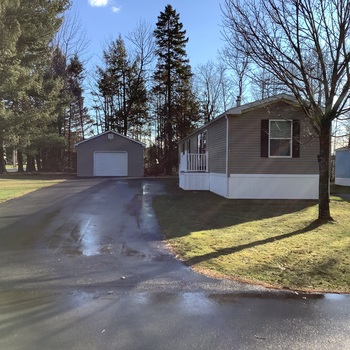 Thumbnail of mobile home