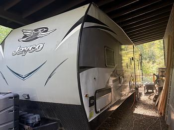 Thumbnail of RV
