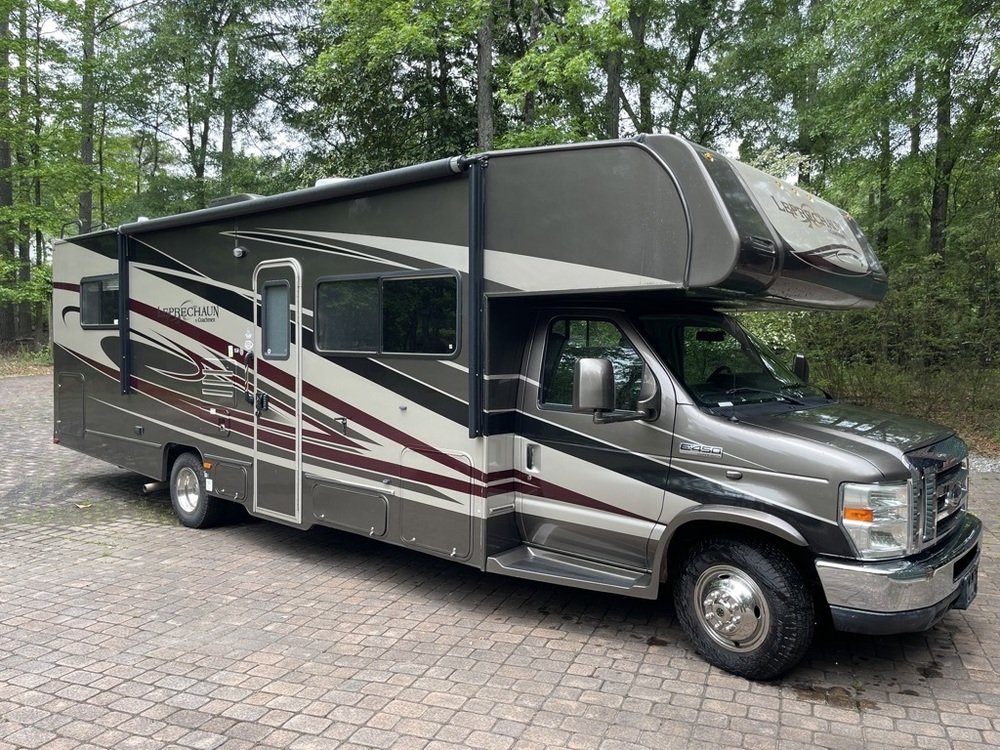 Photo of Rv
