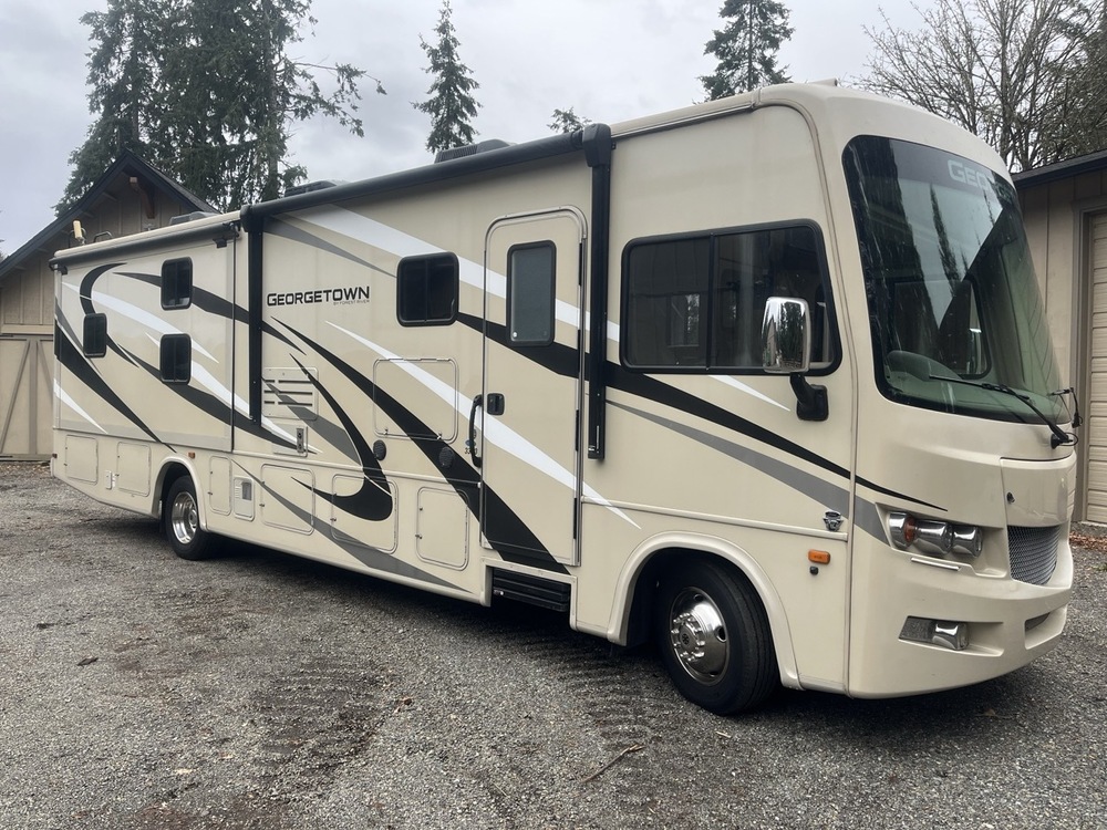 Photo of Rv