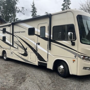 Thumbnail of RV