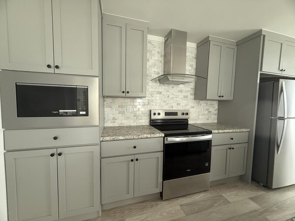 Camelot Lakes Village