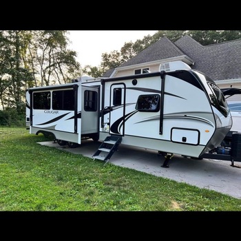 Thumbnail of RV