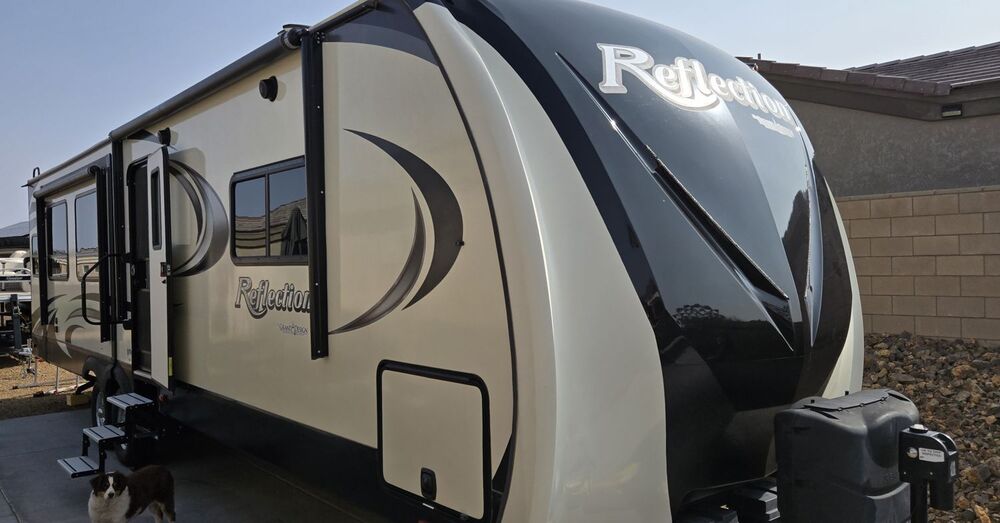 Photo of Rv