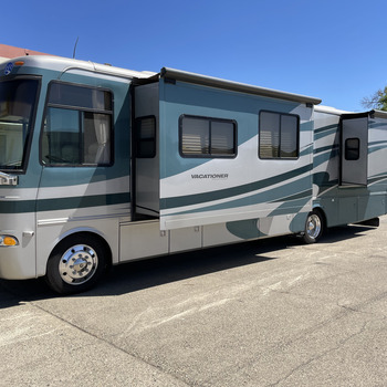 Thumbnail of RV