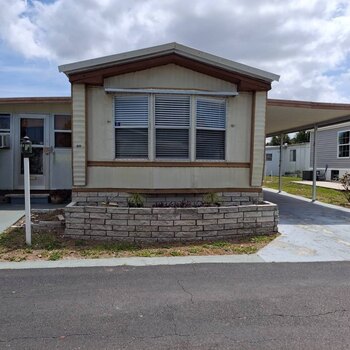 Thumbnail of mobile home