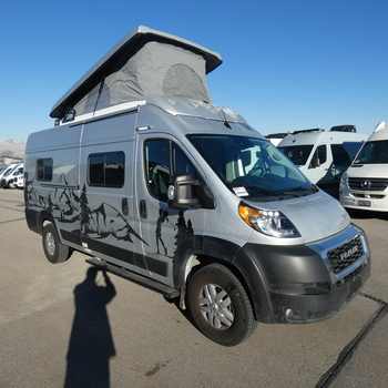 Thumbnail of RV