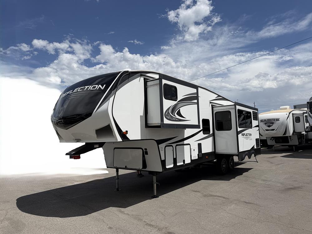 Photo of Rv