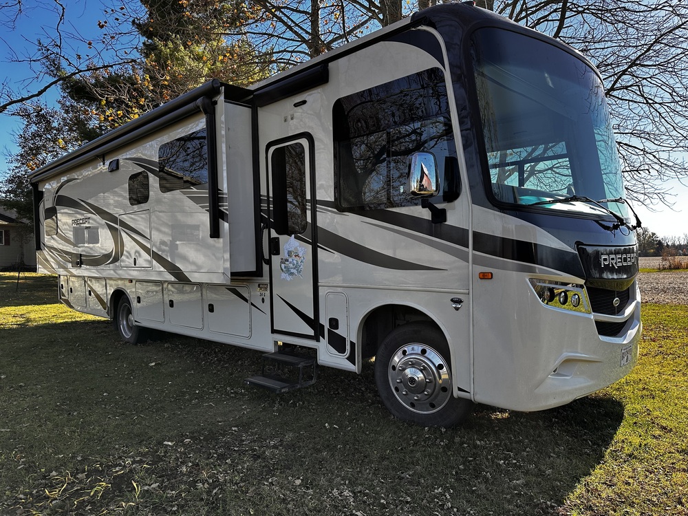 Photo of Rv