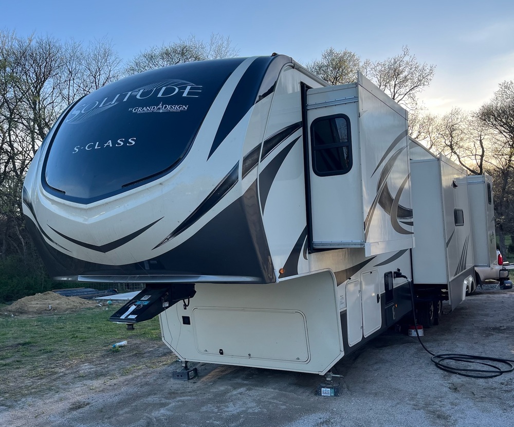 Photo of Rv