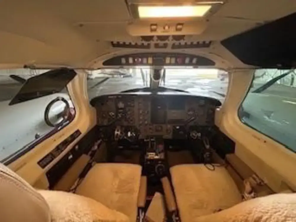 7294/piper-pa-31t-cheyenne-i-1981-flightmarket-id-7294-40424.webp