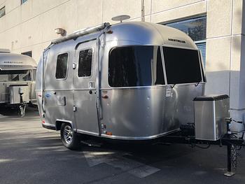 Thumbnail of RV