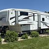 RV for Sale: 2010 CAMEO 35SB3