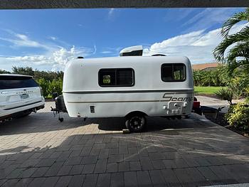 Thumbnail of RV
