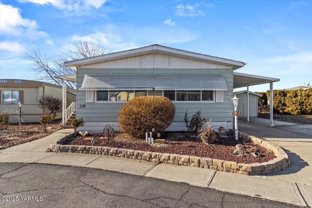 Photo of Mobile Home