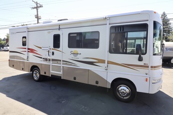 Thumbnail of RV