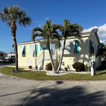 Thumbnail of mobile home